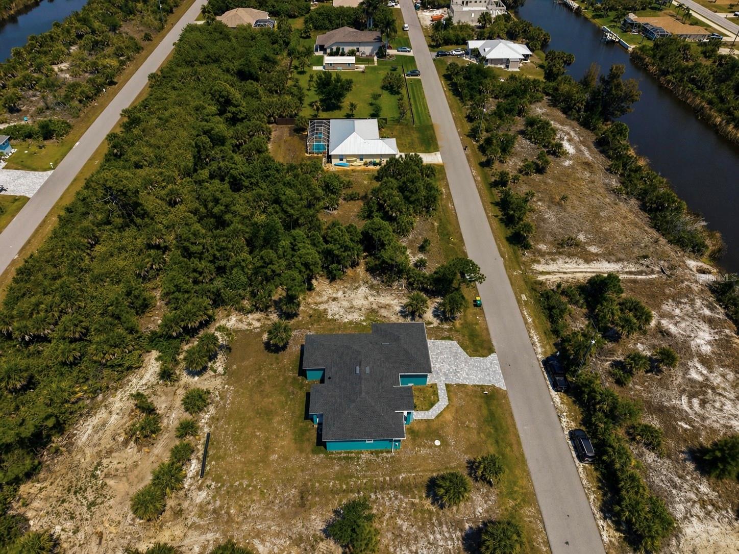 15473 LAKELAND CIR, PORT CHARLOTTE, FL — photo 35