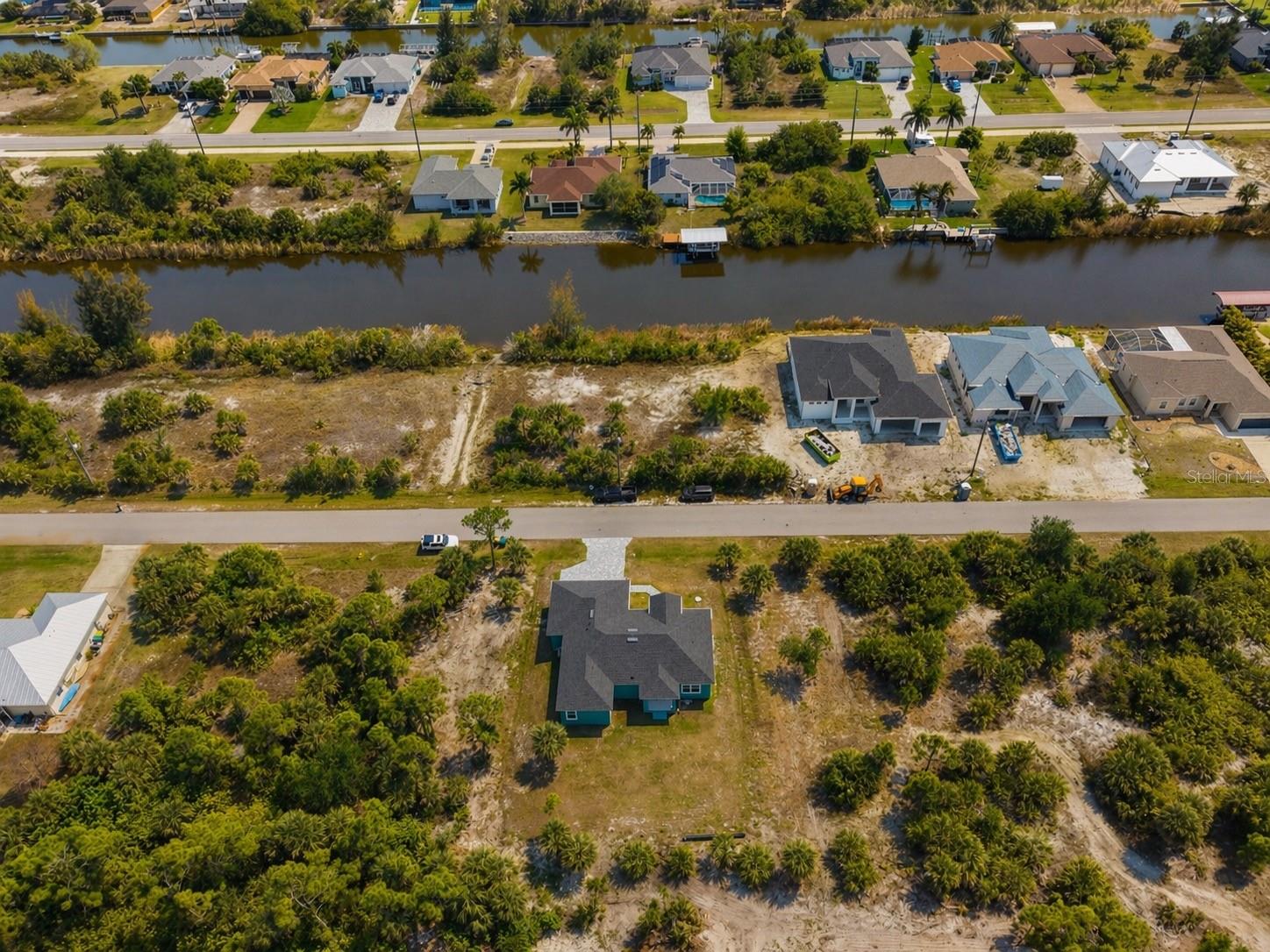 15473 LAKELAND CIR, PORT CHARLOTTE, FL — photo 37