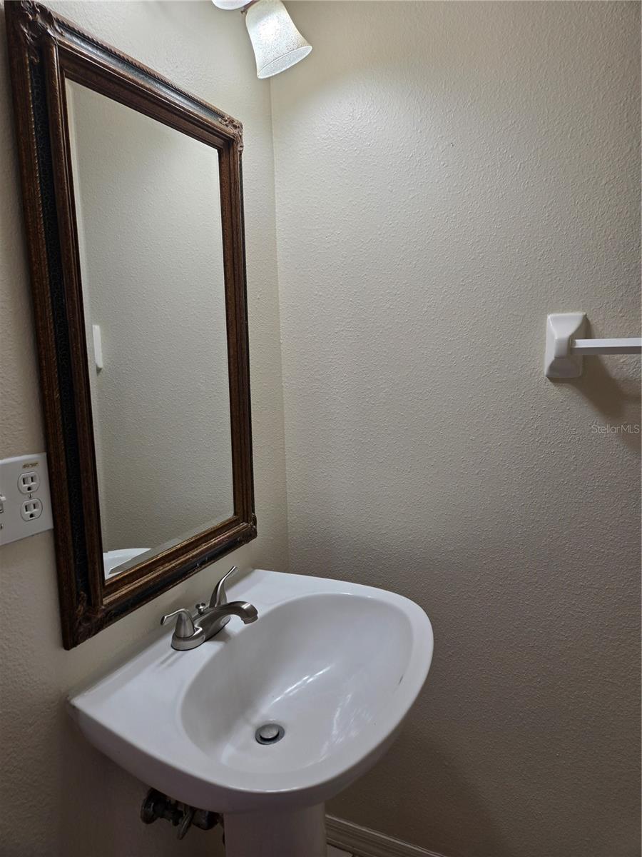 728 BURLWOOD ST, BRANDON, FL — photo 12