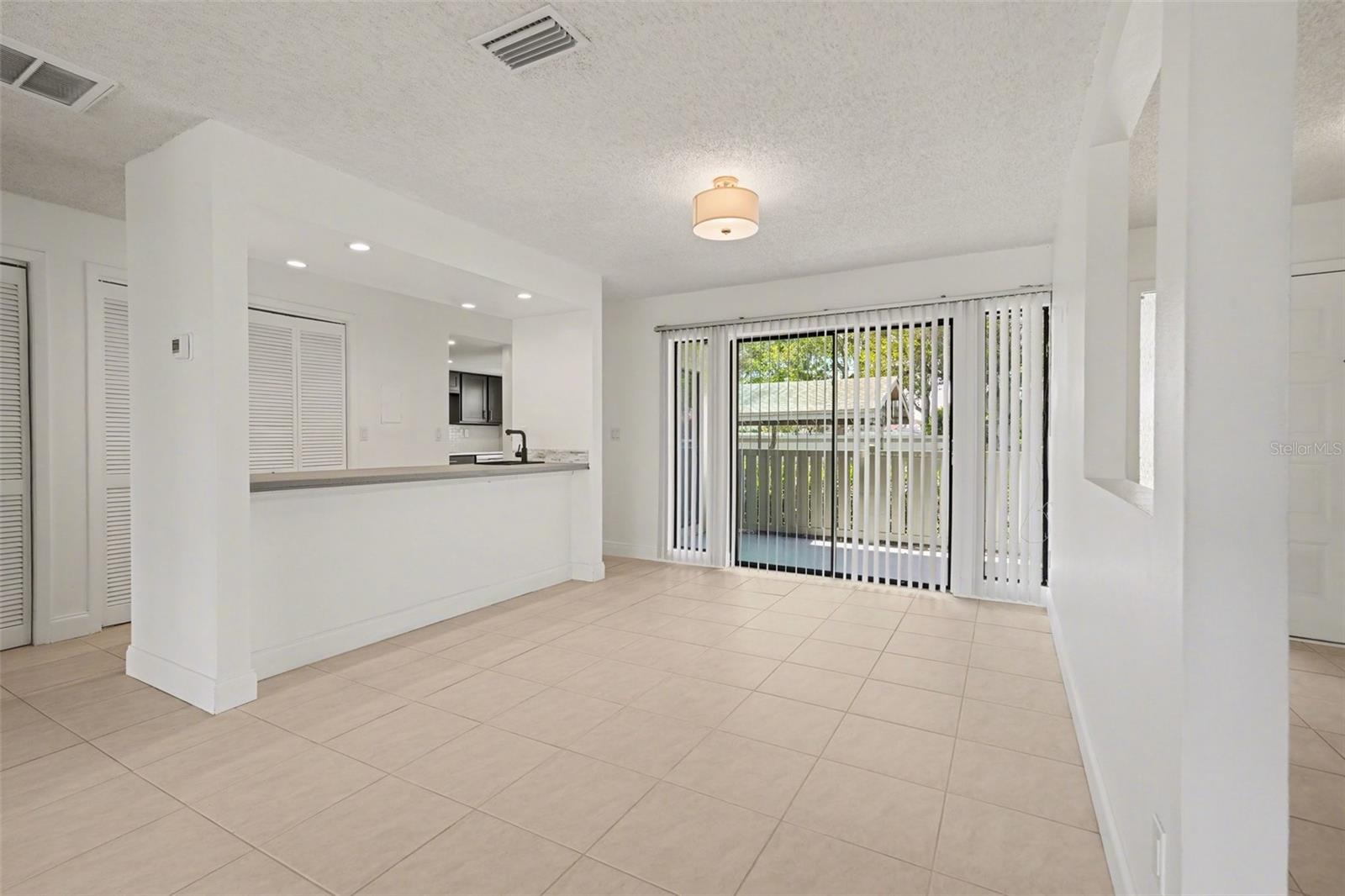 10 LESLEY LN, OLDSMAR, FL — photo 11