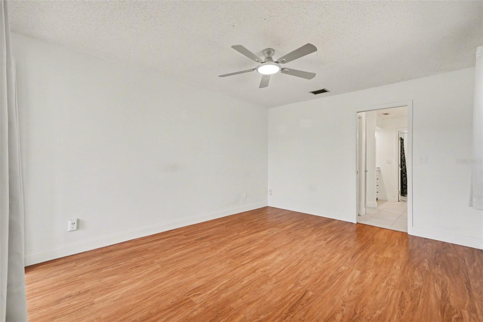 10 LESLEY LN, OLDSMAR, FL — photo 30