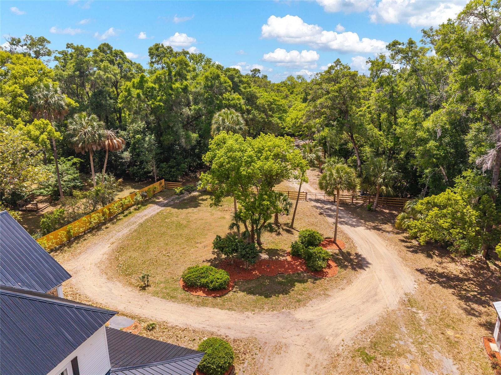 19451 SE 2ND ST, WILLISTON, FL — photo 96