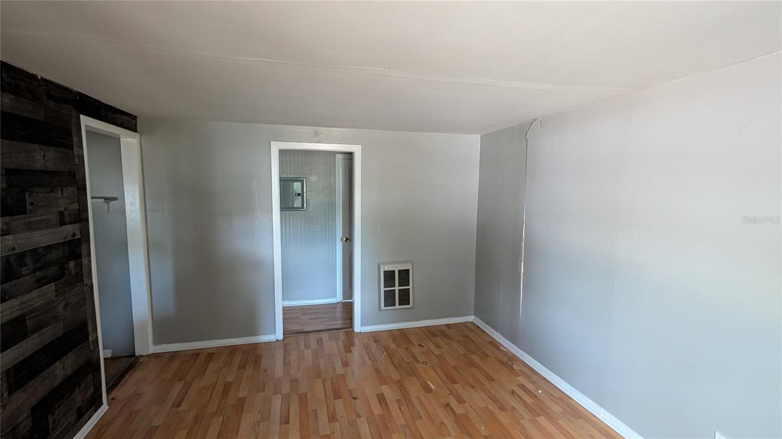 2801 W CLEVELAND ST, TAMPA, FL — photo 4