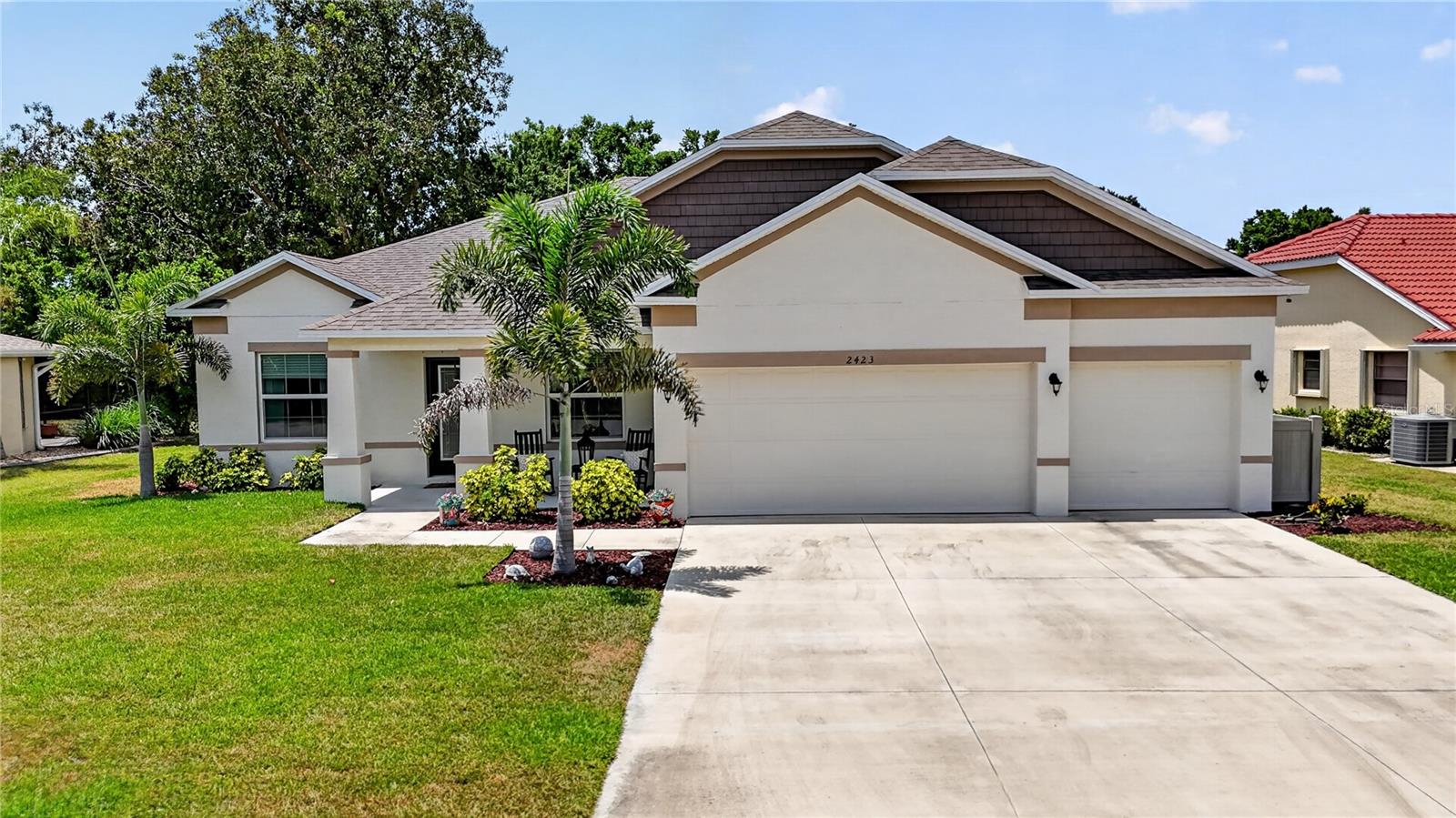 2423 MALAYA CT, PUNTA GORDA, FL — photo 2