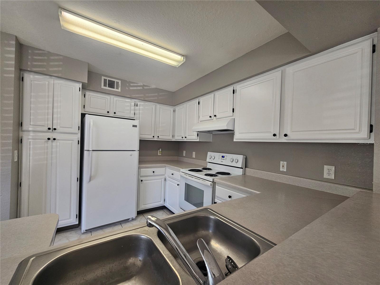 13838 FAIRWAY ISLAND DR #1418, ORLANDO, FL — photo 19