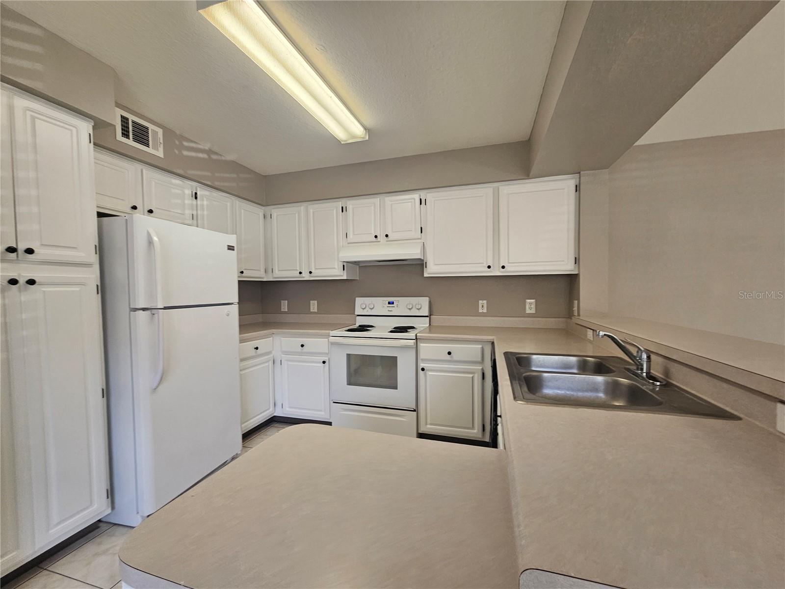 13838 FAIRWAY ISLAND DR #1418, ORLANDO, FL — photo 20