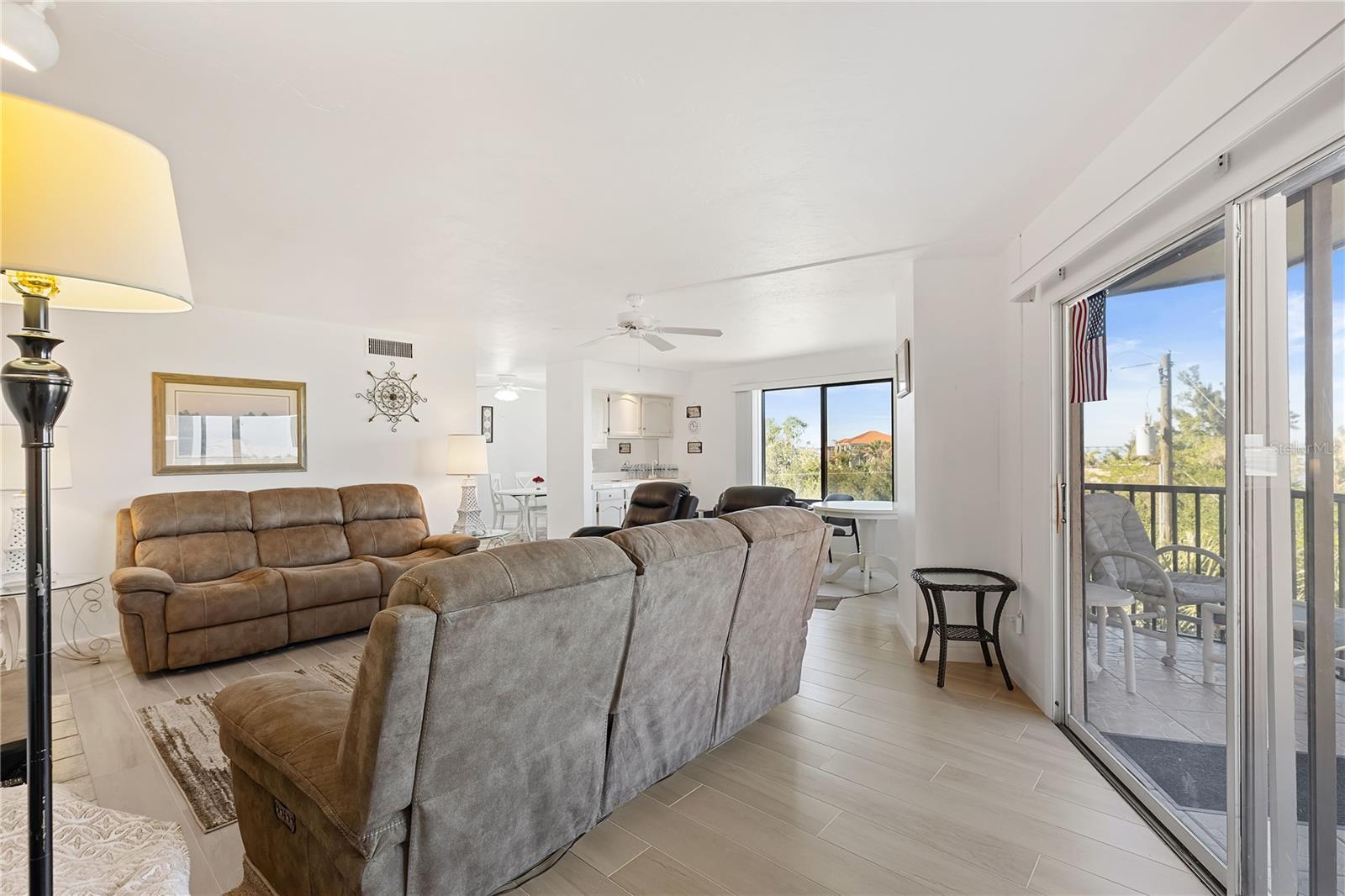 25188 MARION AVE #E208, PUNTA GORDA, FL — photo 19