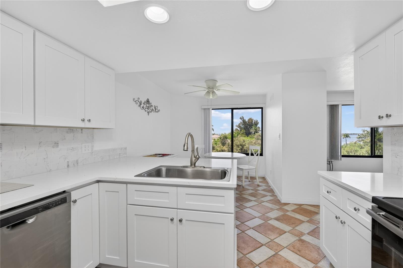 25188 MARION AVE #E208, PUNTA GORDA, FL — photo 49