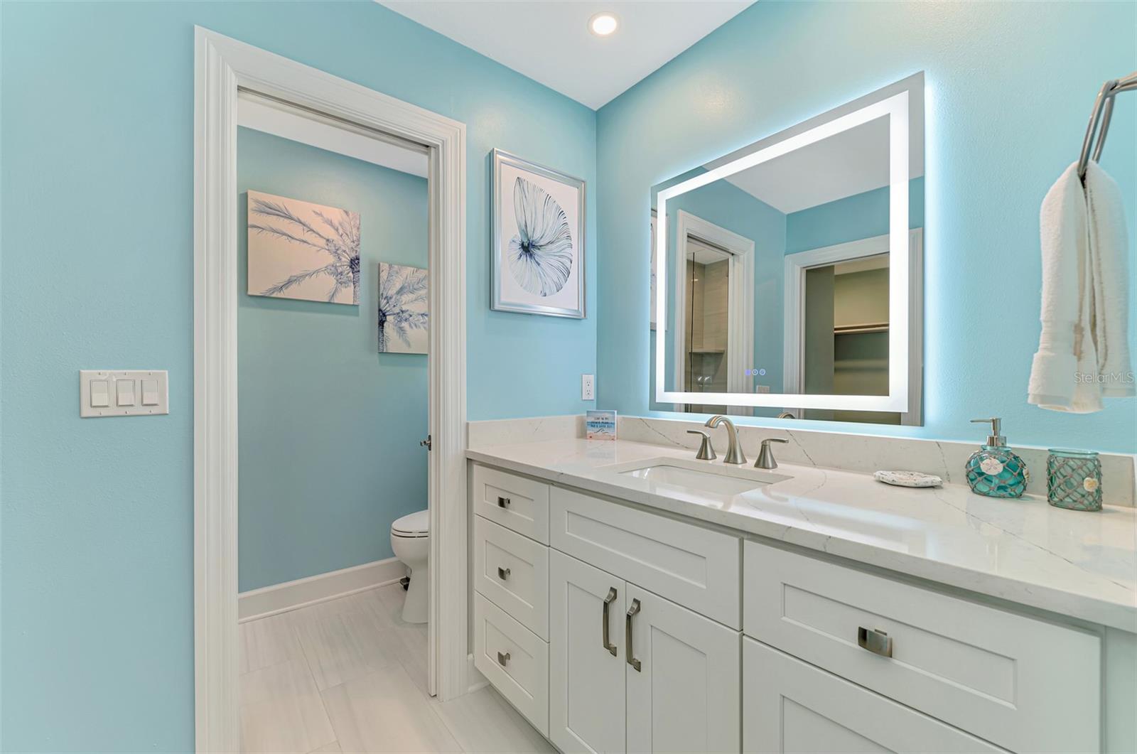 307 AVENIDA DE PARADISIO, SARASOTA, FL — photo 30