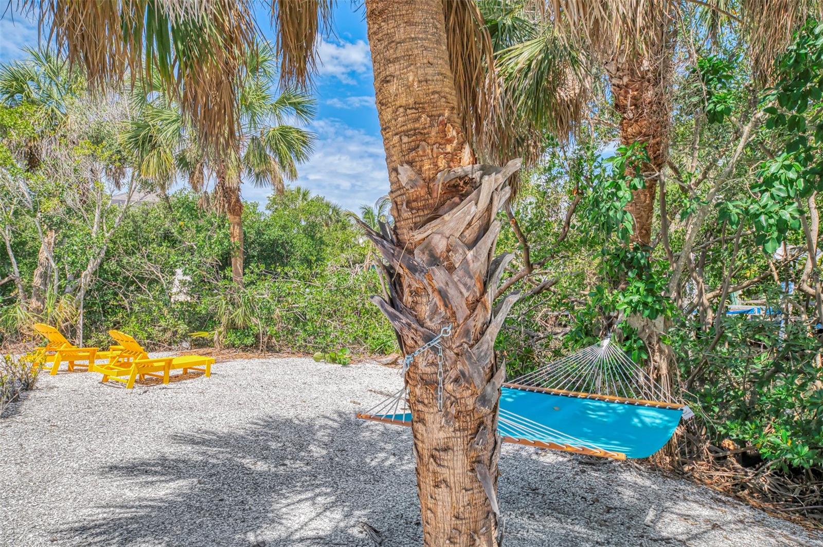 307 AVENIDA DE PARADISIO, SARASOTA, FL — photo 57
