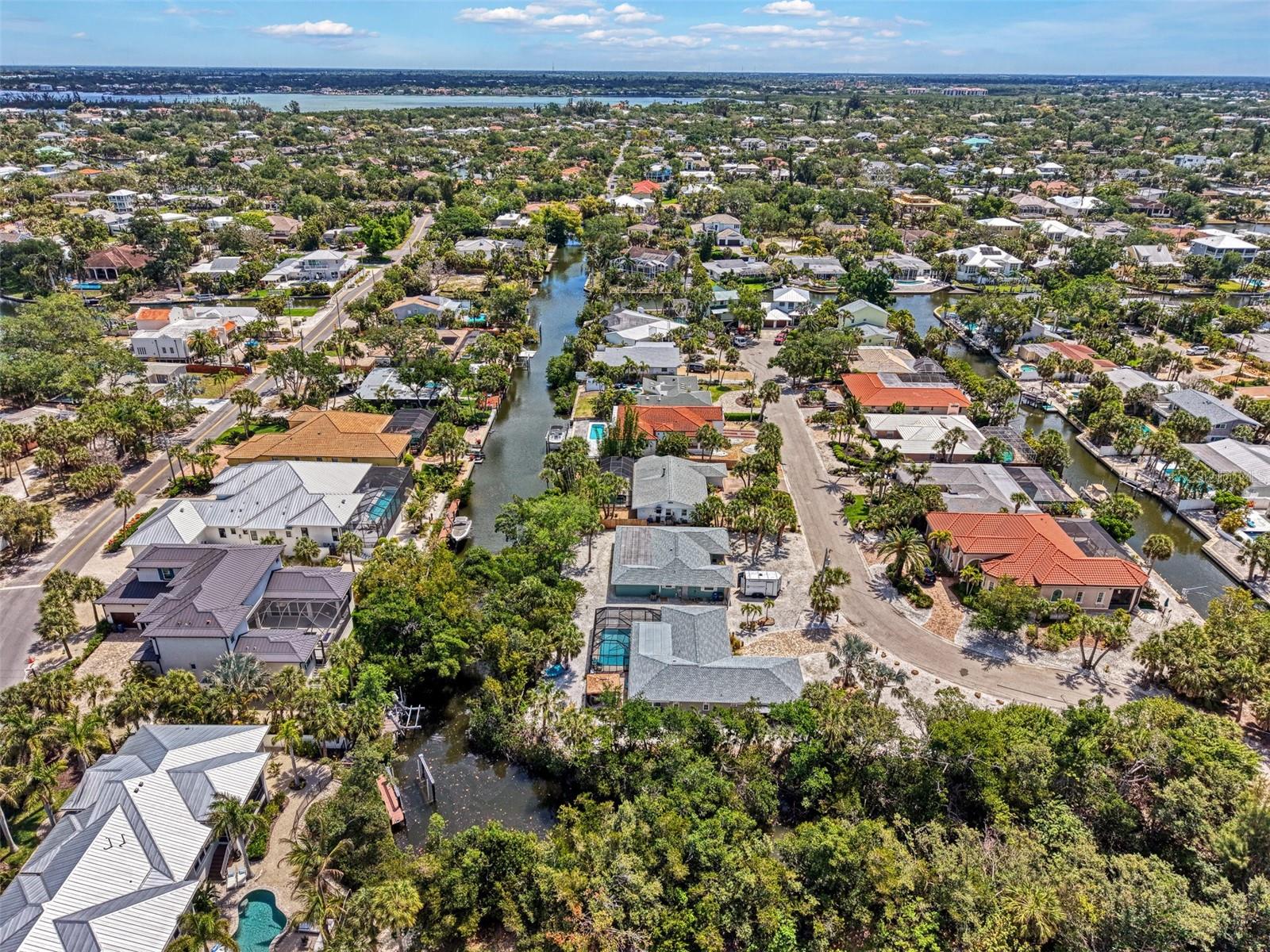 307 AVENIDA DE PARADISIO, SARASOTA, FL — photo 60
