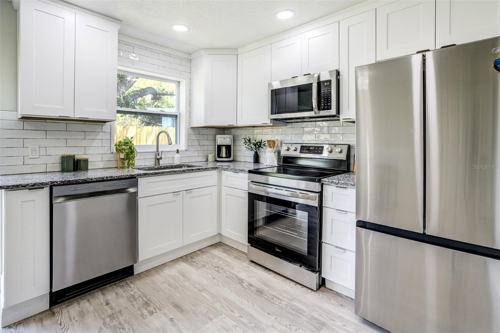 3579 POCAHONTAS DR, LARGO, FL — photo 5