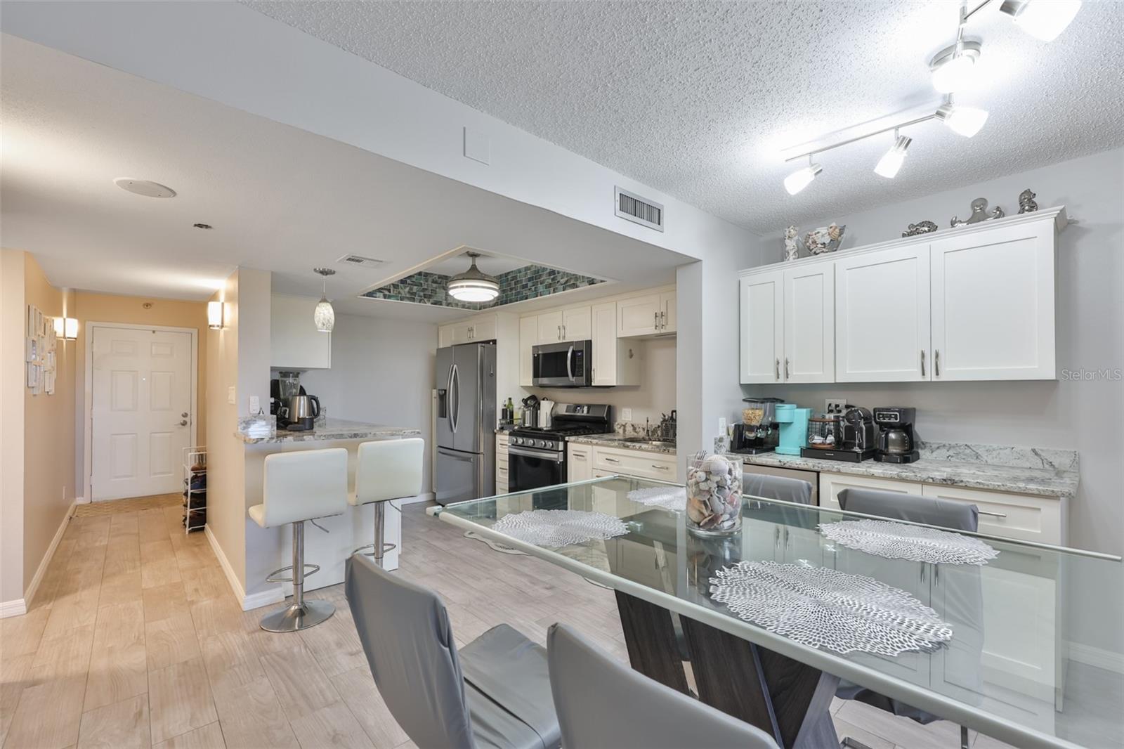 5400 PARK ST N #208, ST PETERSBURG, FL — photo 4