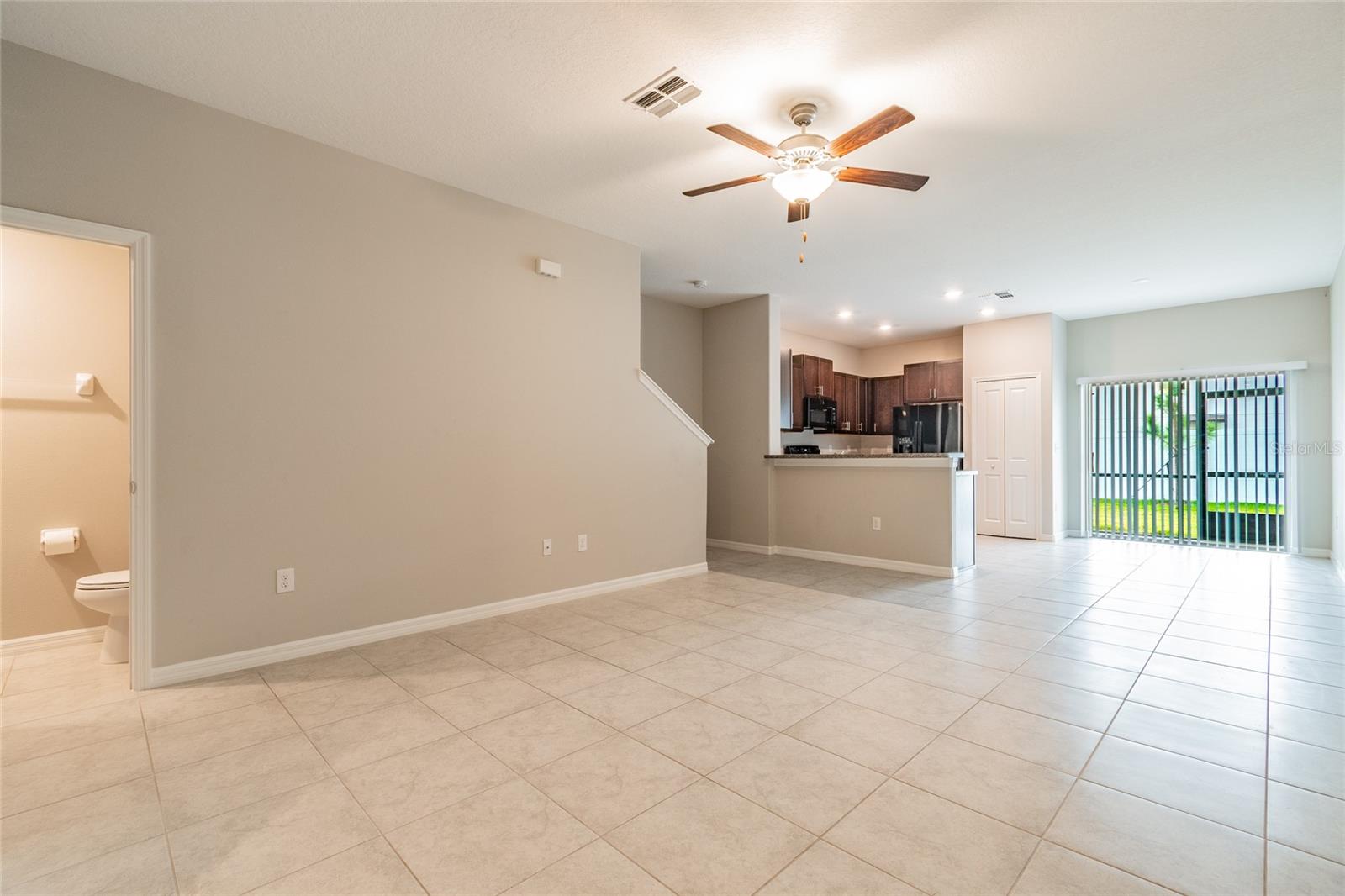 7221 SWEET ALYSSUM CT, TAMPA, FL — photo 2