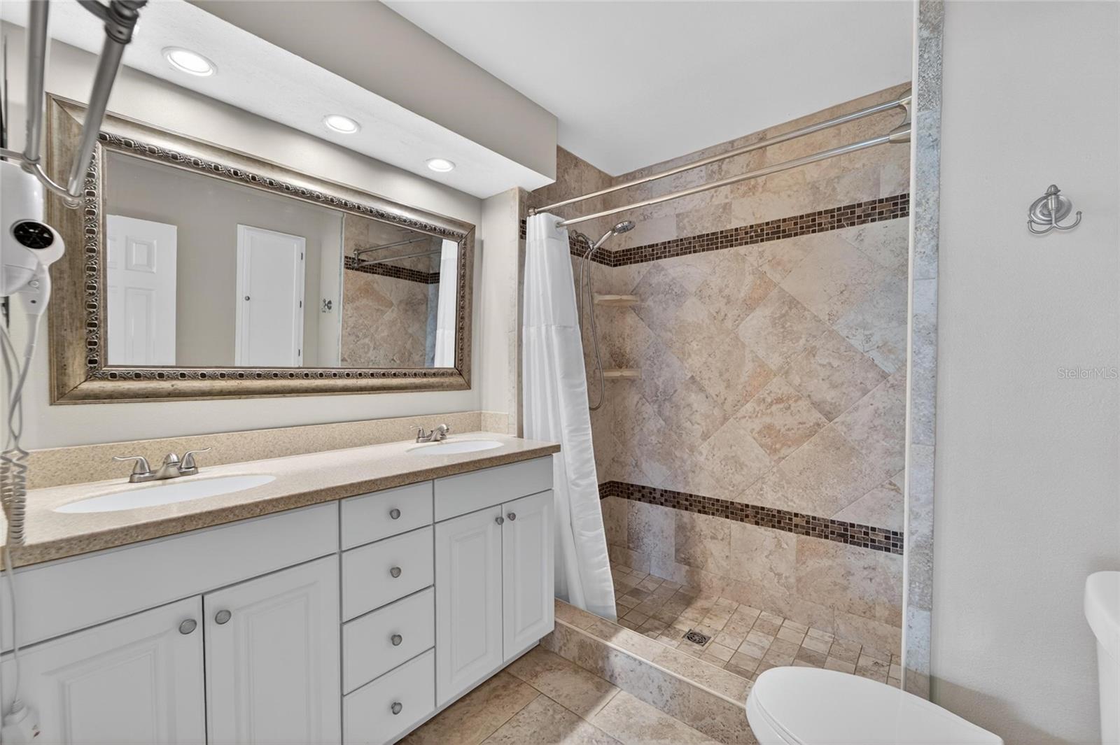 17960 GULF BLVD #106, REDINGTON SHORES, FL — photo 54