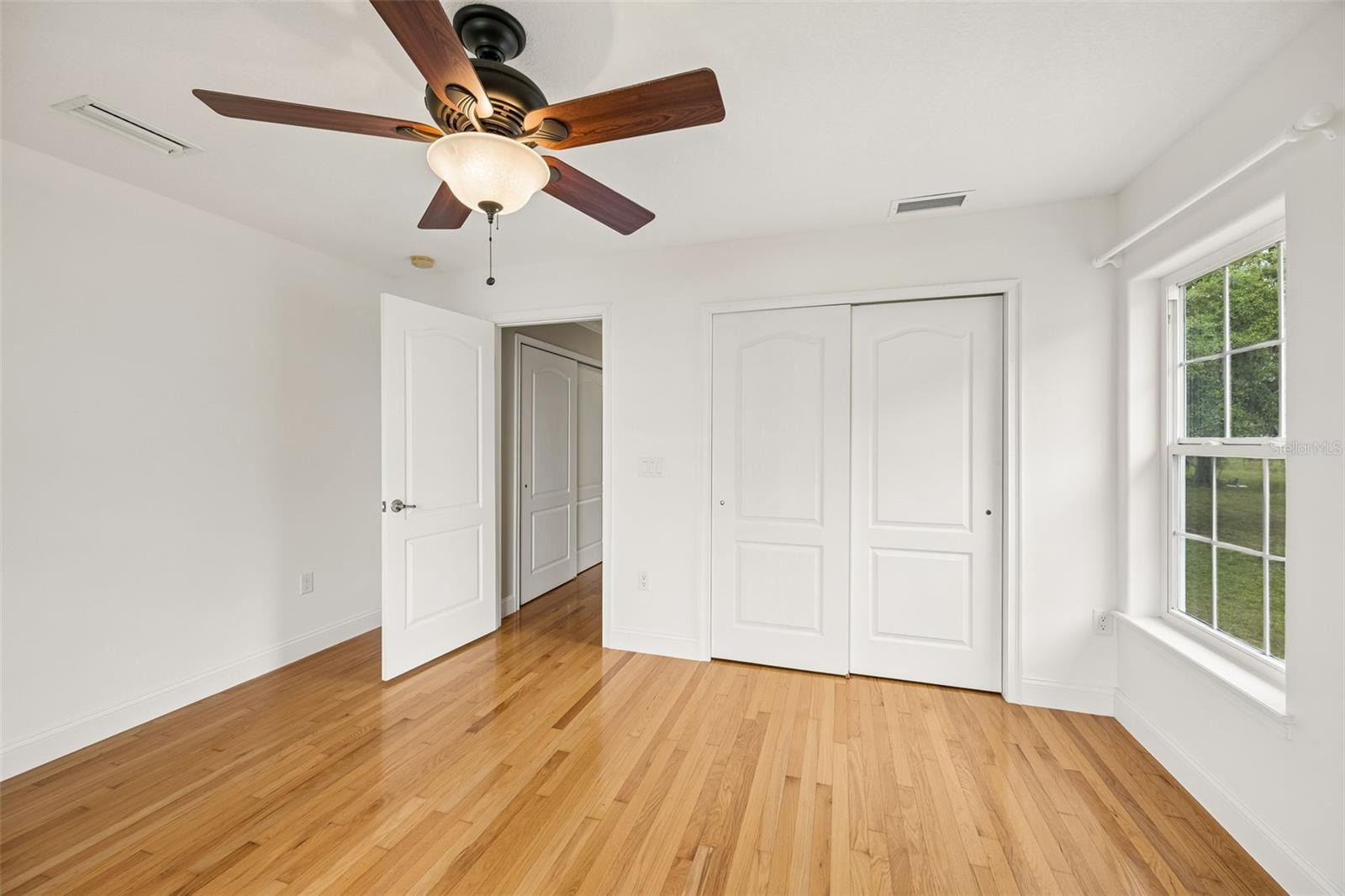 102 SANDRA LN, CRESCENT CITY, FL — photo 15