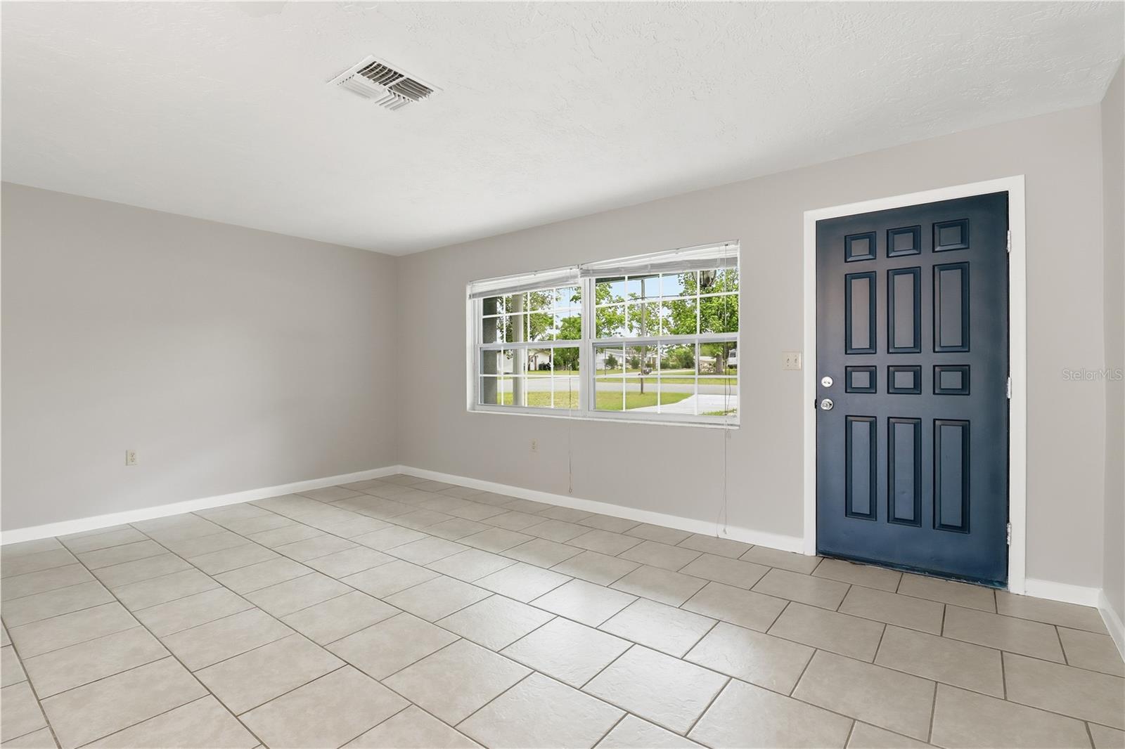38 REGINA BLVD, BEVERLY HILLS, FL — photo 11