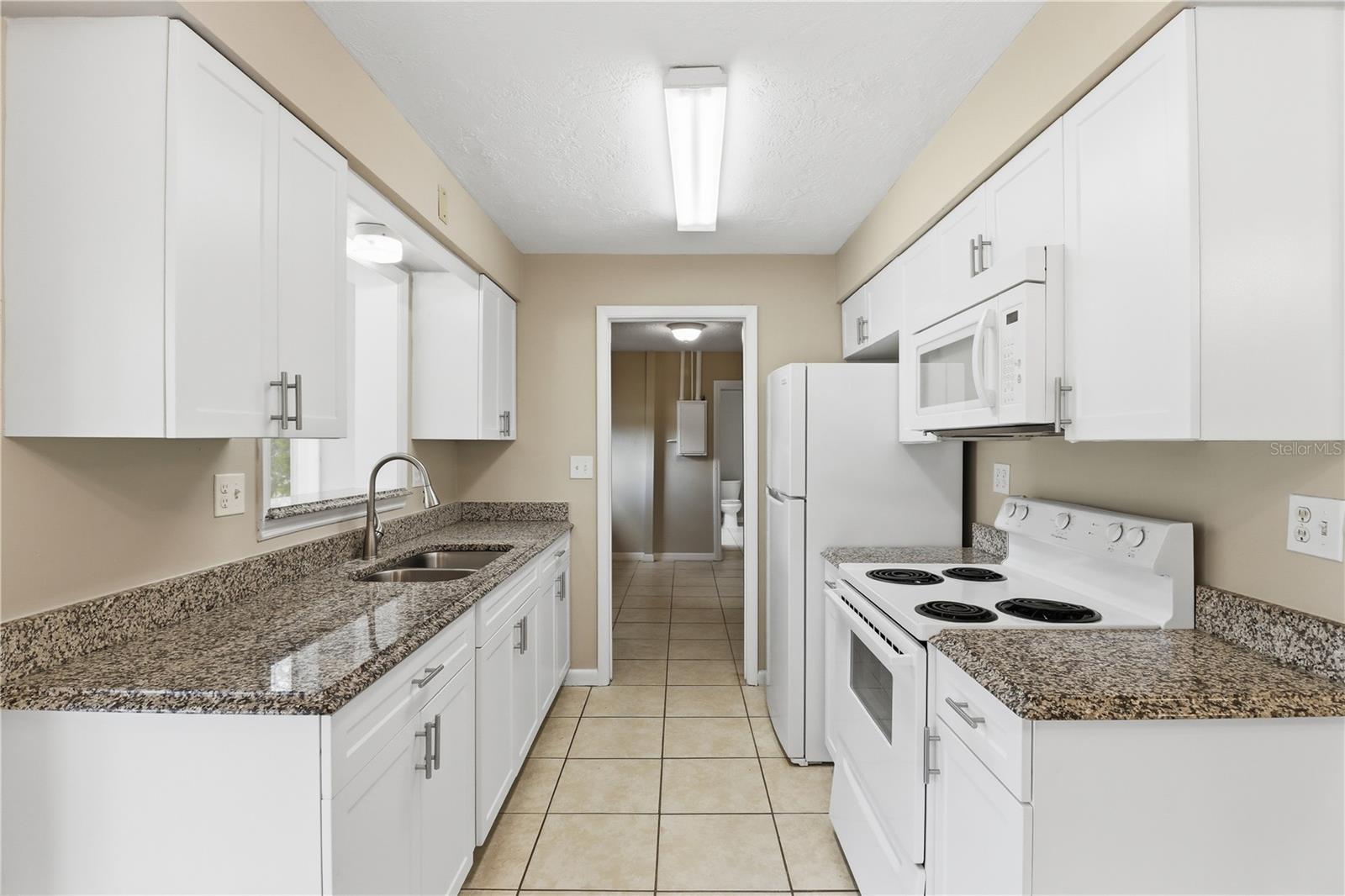 38 REGINA BLVD, BEVERLY HILLS, FL — photo 16