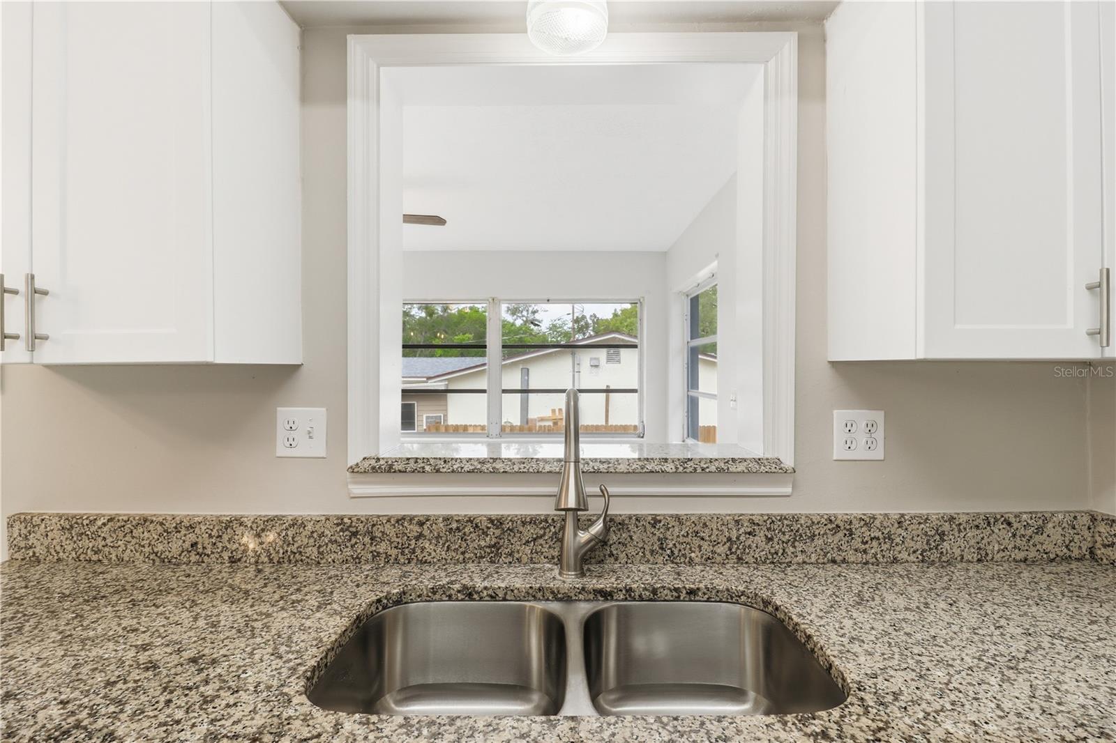 38 REGINA BLVD, BEVERLY HILLS, FL — photo 20