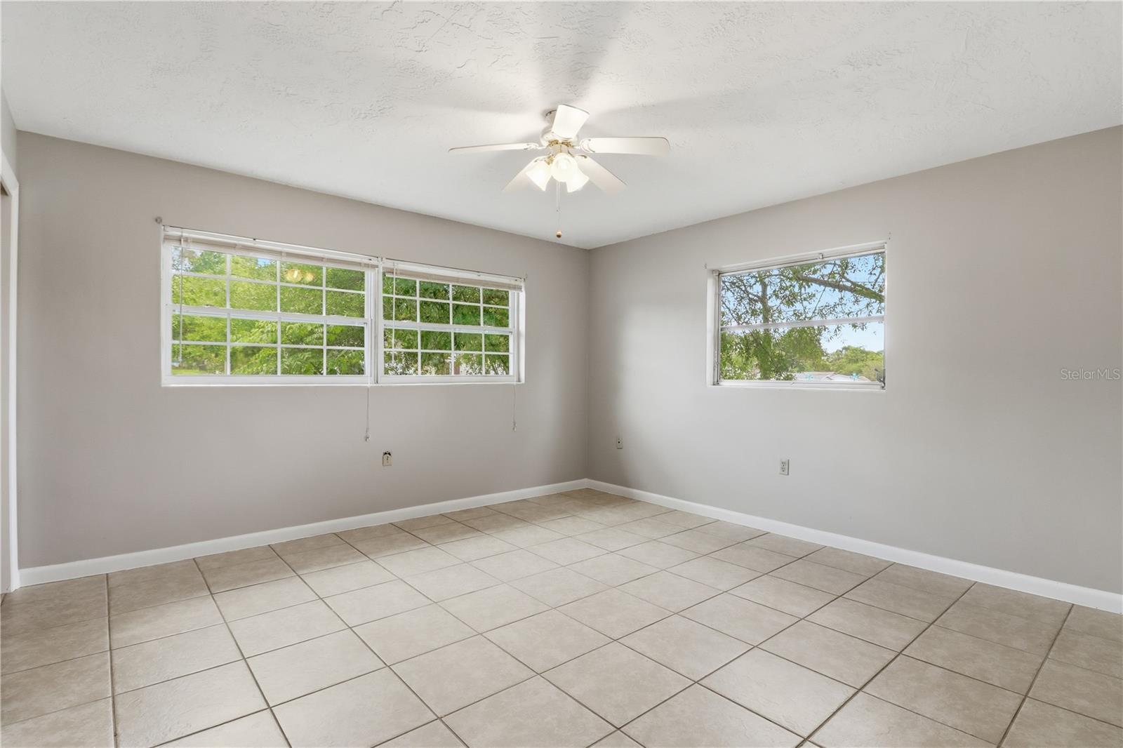 38 REGINA BLVD, BEVERLY HILLS, FL — photo 30