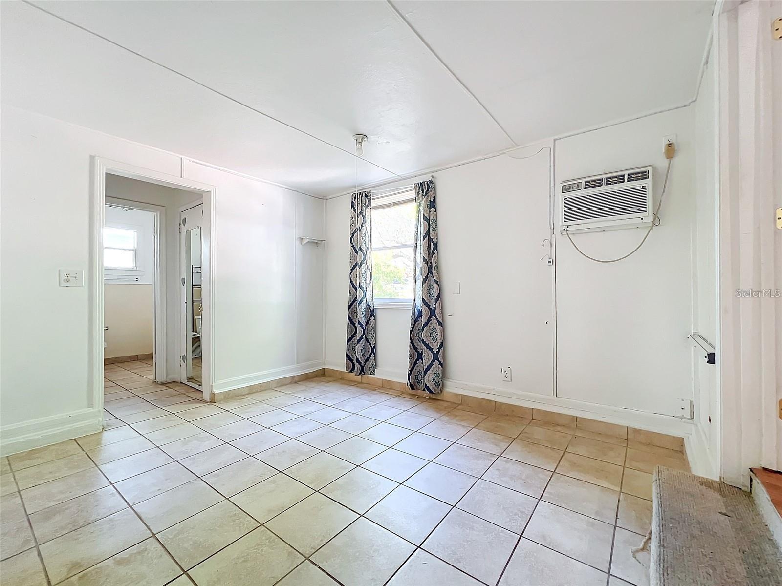 25 E CHESLEY AVE, EUSTIS, FL — photo 76