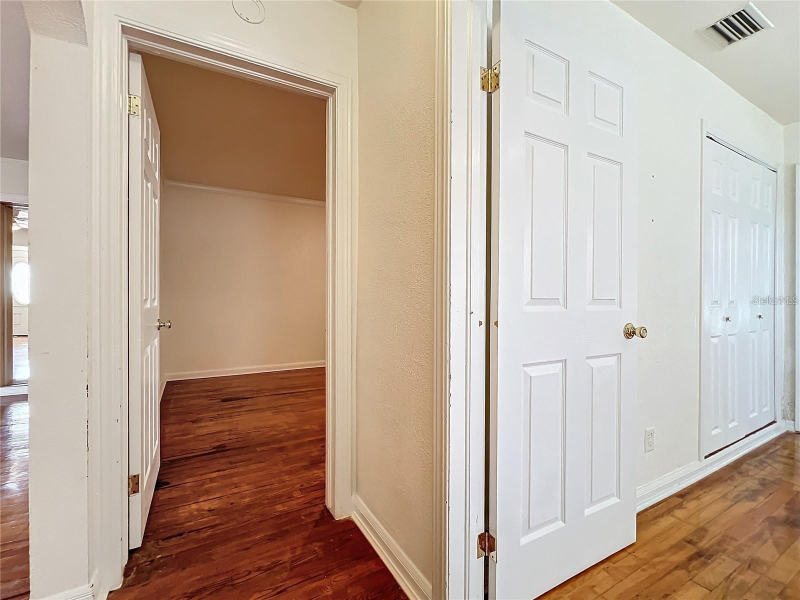 25 E CHESLEY AVE, EUSTIS, FL — photo 104