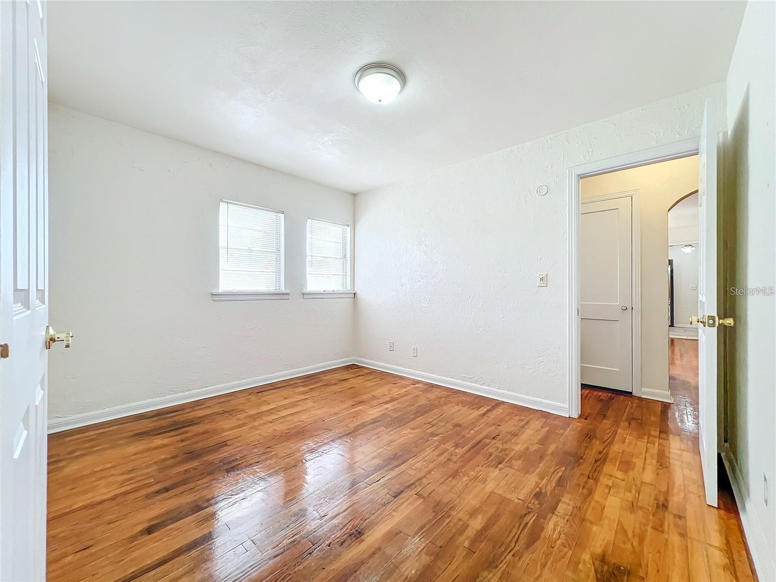 25 E CHESLEY AVE, EUSTIS, FL — photo 109