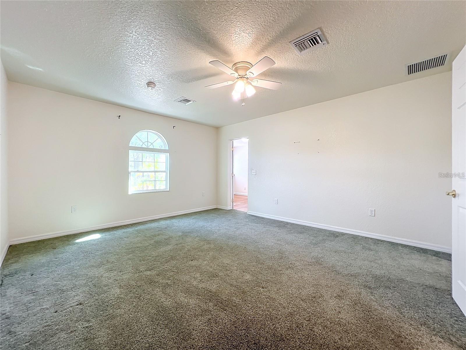 25 E CHESLEY AVE, EUSTIS, FL — photo 118