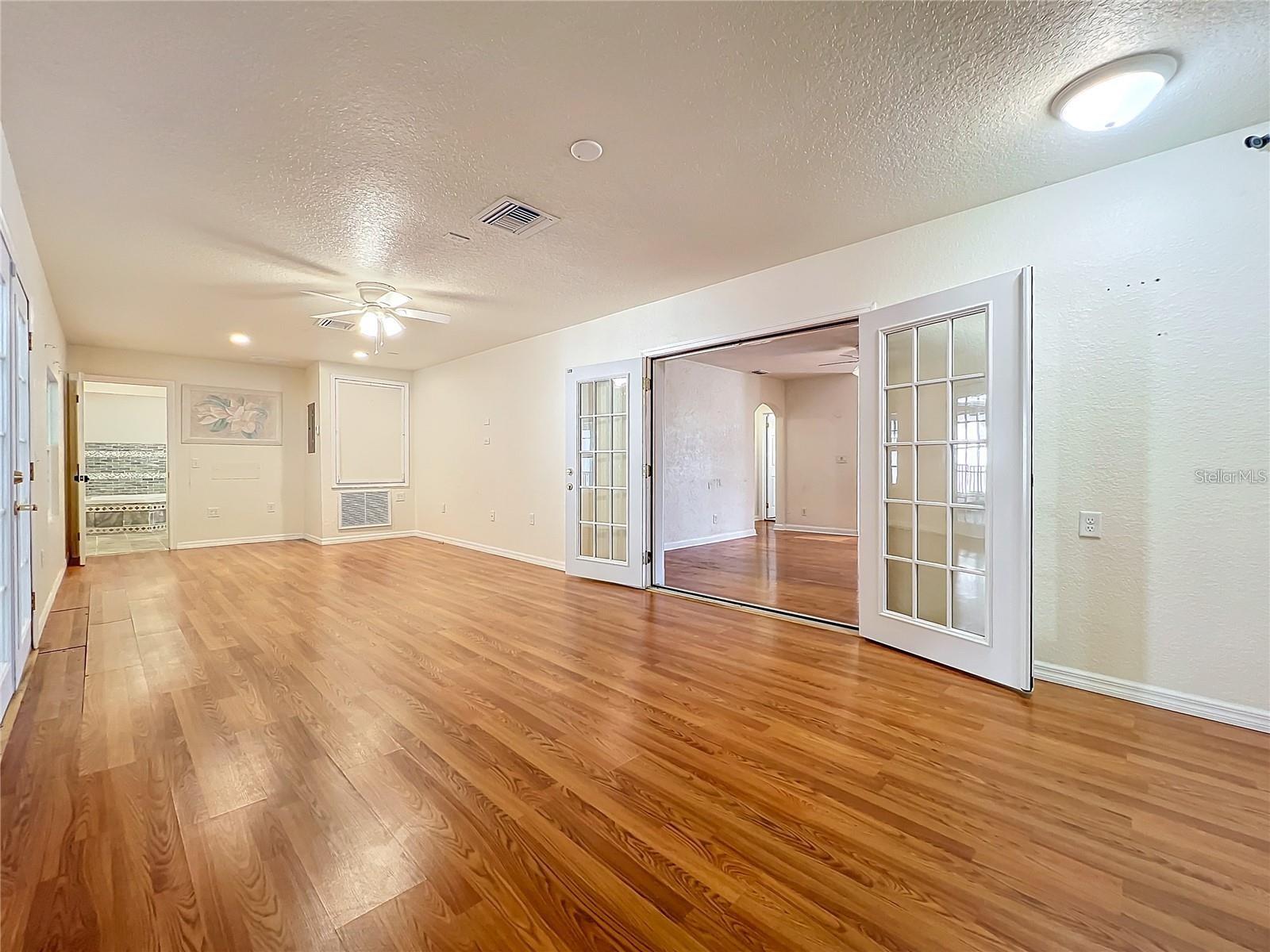 25 E CHESLEY AVE, EUSTIS, FL — photo 131