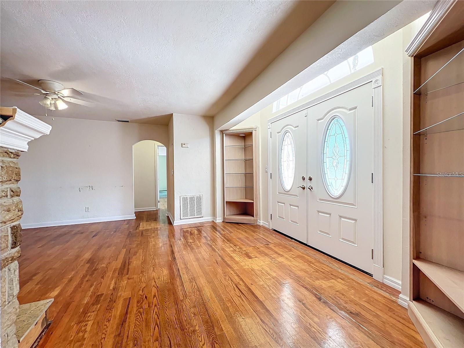 25 E CHESLEY AVE, EUSTIS, FL — photo 167