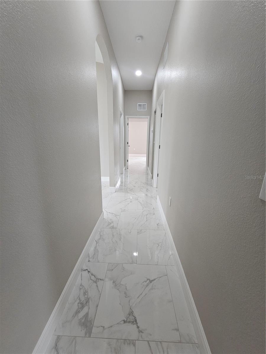 4502 42ND AVE N, ST PETERSBURG, FL — photo 12