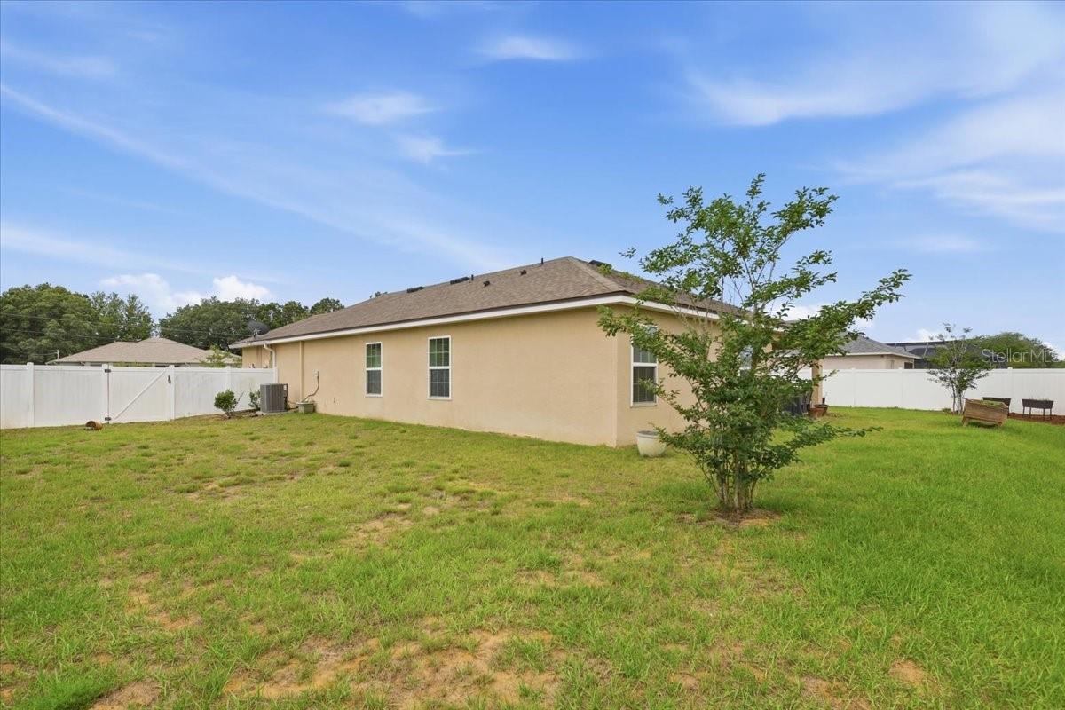 24 BUD FIELD DR, PALM COAST, FL — photo 36