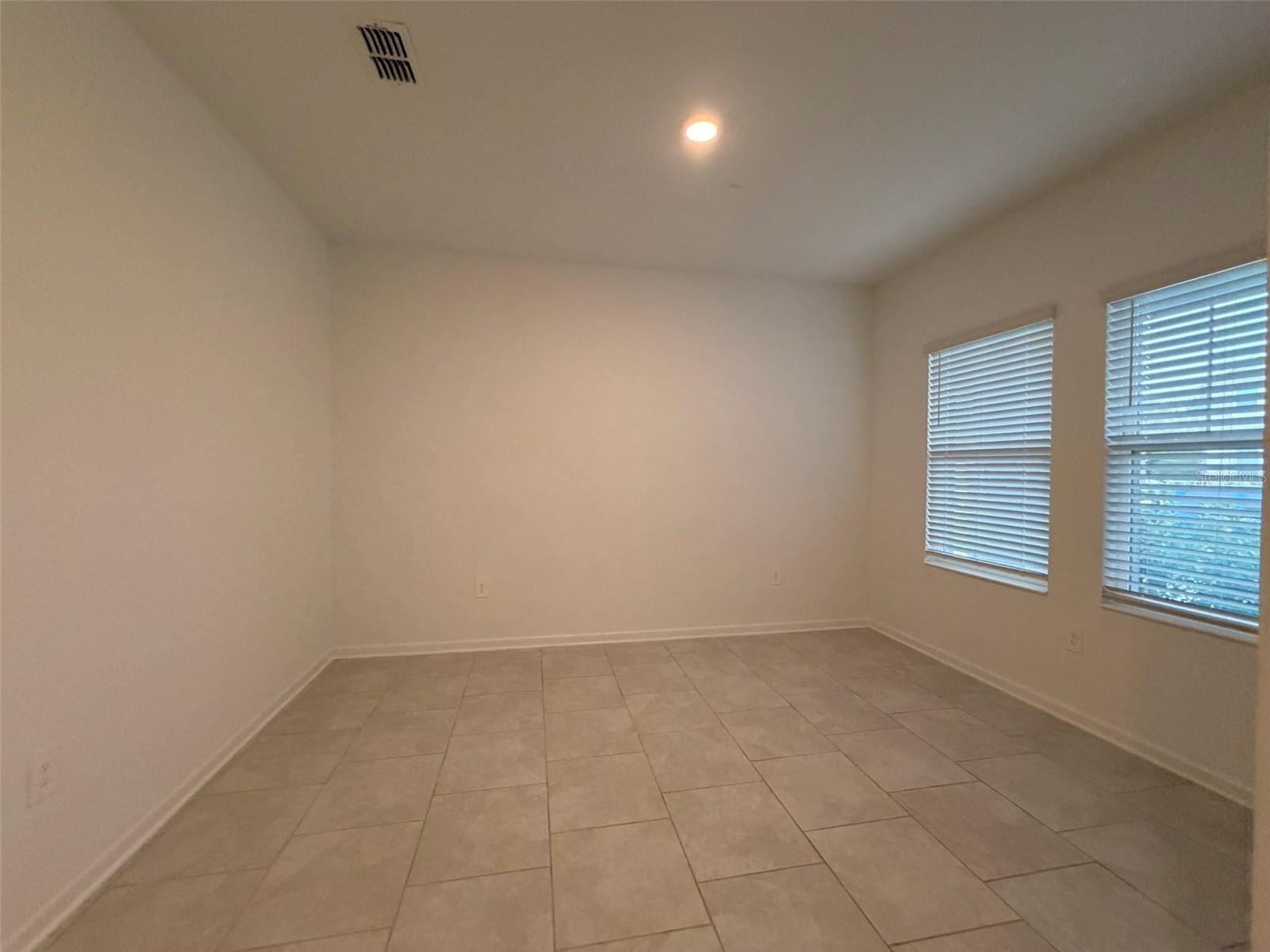 2165 SWEET HONEY LN, APOPKA, FL — photo 3