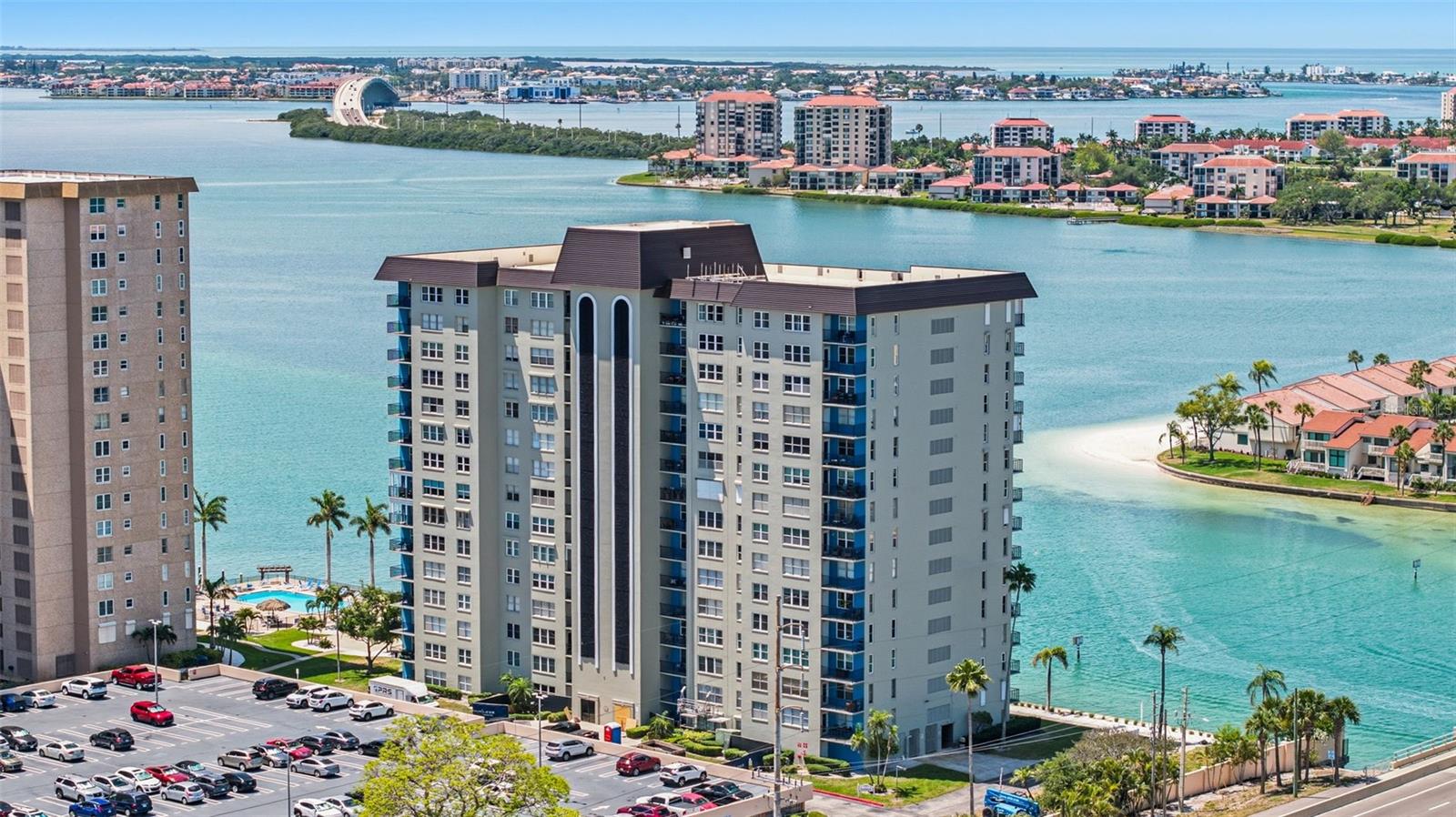5220 BRITTANY DR S #901, ST PETERSBURG, FL