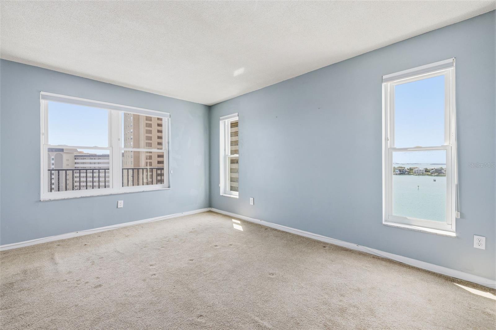 5220 BRITTANY DR S #901, ST PETERSBURG, FL — photo 16