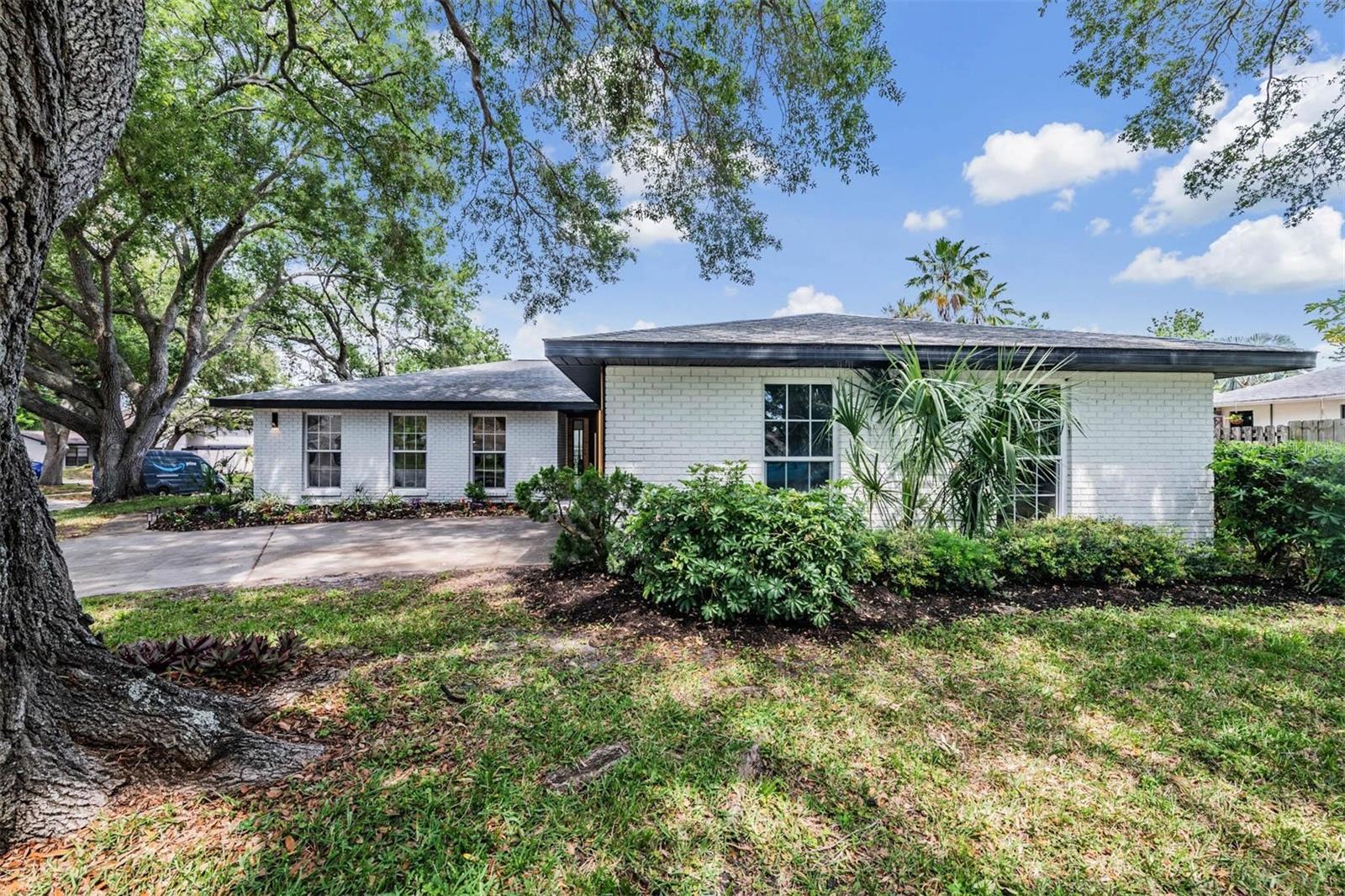 848 HILLSIDE DR, PALM HARBOR, FL — photo 42