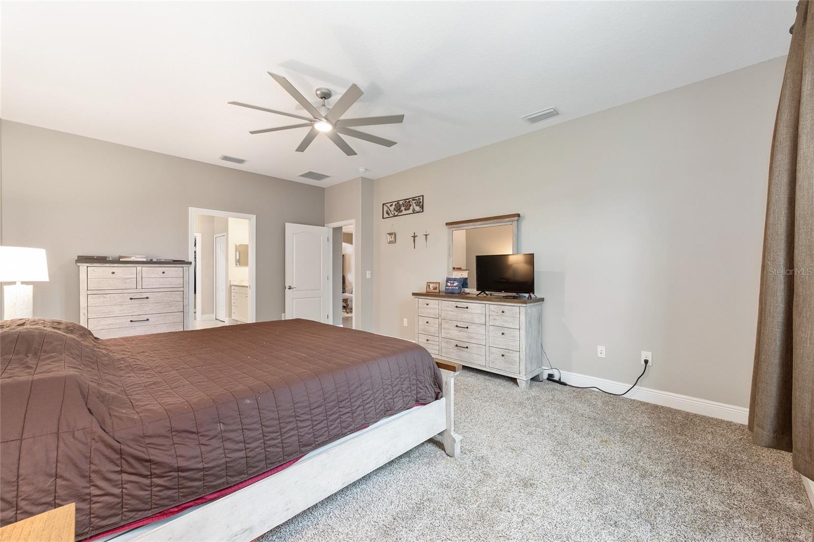 4258 JAMES RIVER CIR, LEESBURG, FL — photo 52