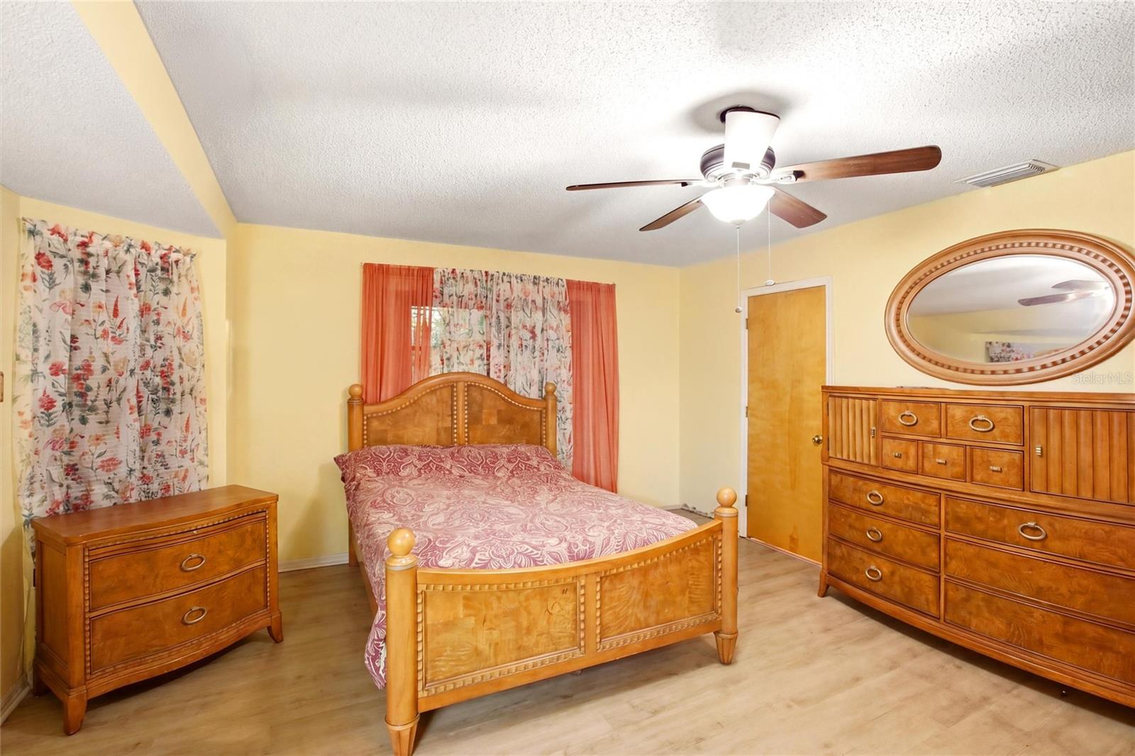 3456 DWIGHT ST, PORT CHARLOTTE, FL — photo 30