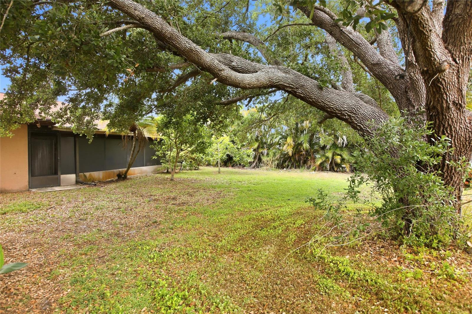3456 DWIGHT ST, PORT CHARLOTTE, FL — photo 51