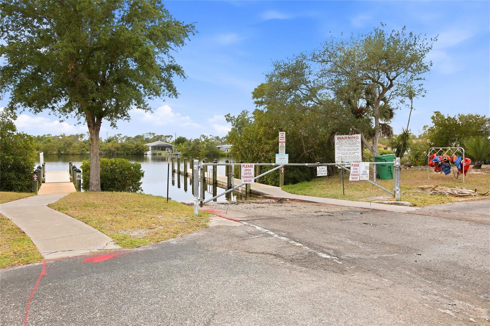 3456 DWIGHT ST, PORT CHARLOTTE, FL — photo 64