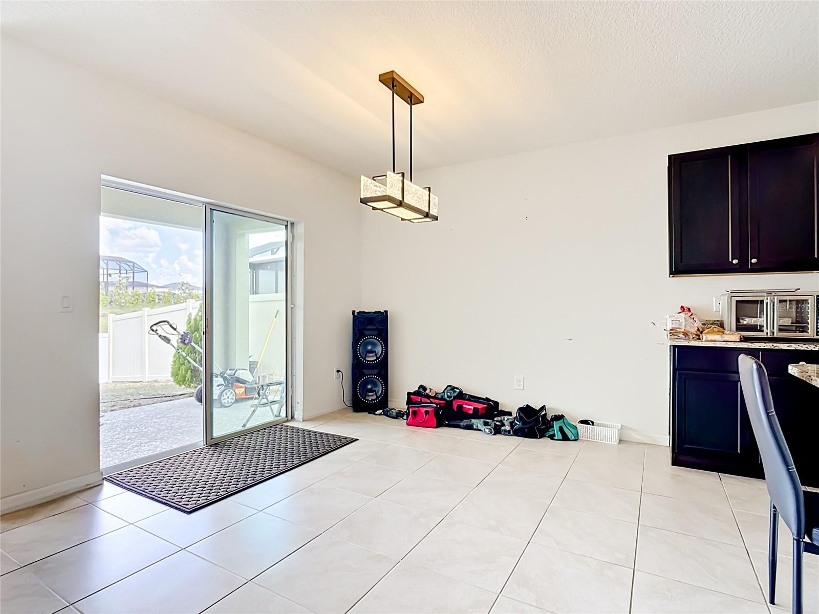 2352 WHITE POPPY DR, KISSIMMEE, FL — photo 8