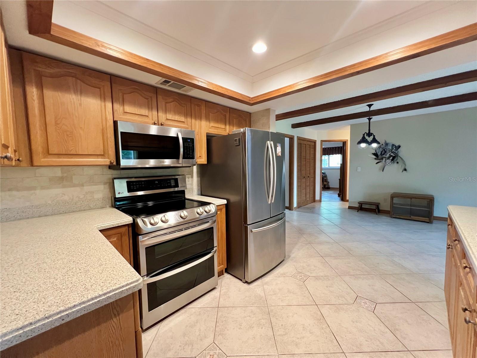 2219 ALICE LN, CLEARWATER, FL — photo 17