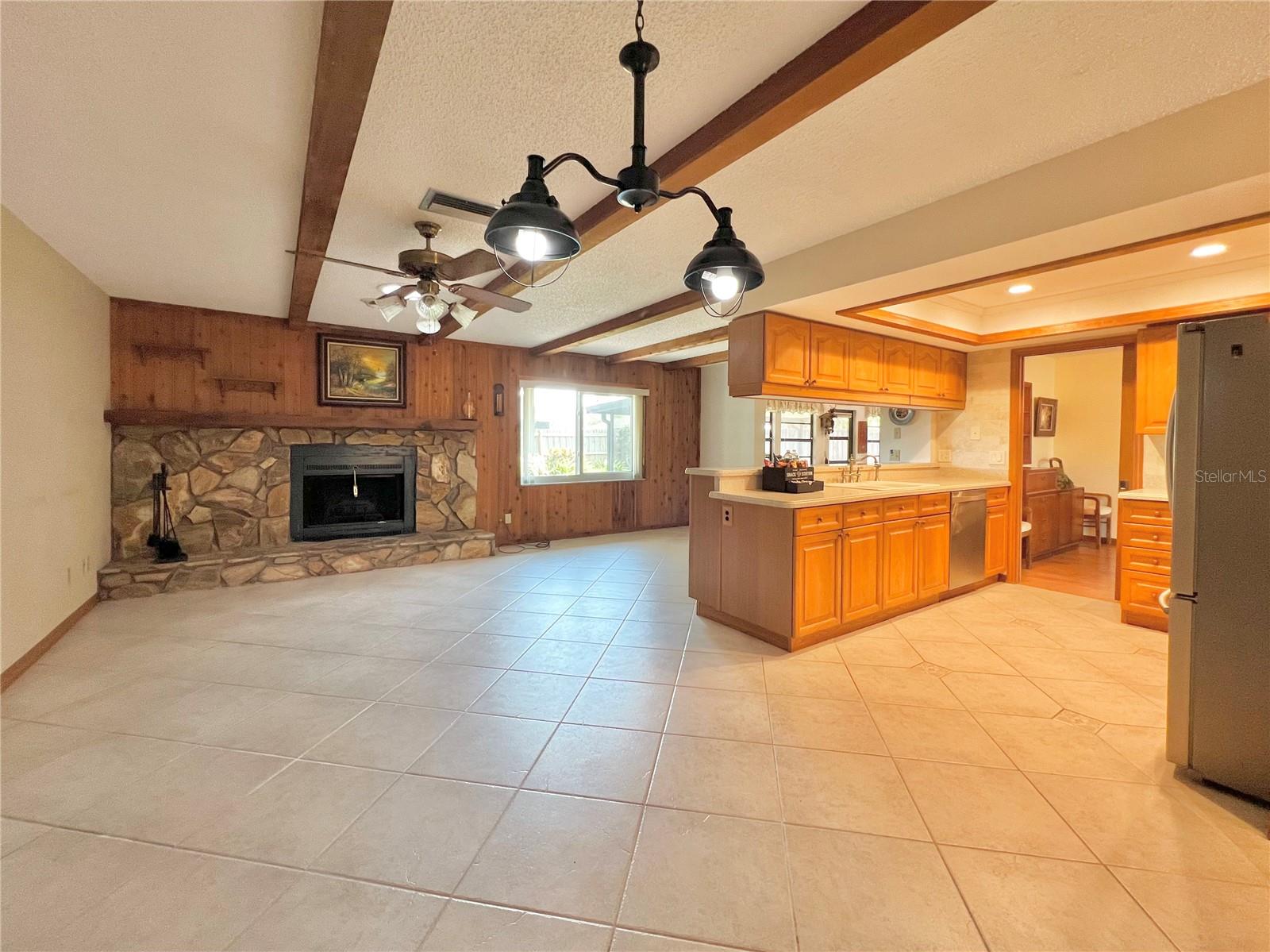 2219 ALICE LN, CLEARWATER, FL — photo 10