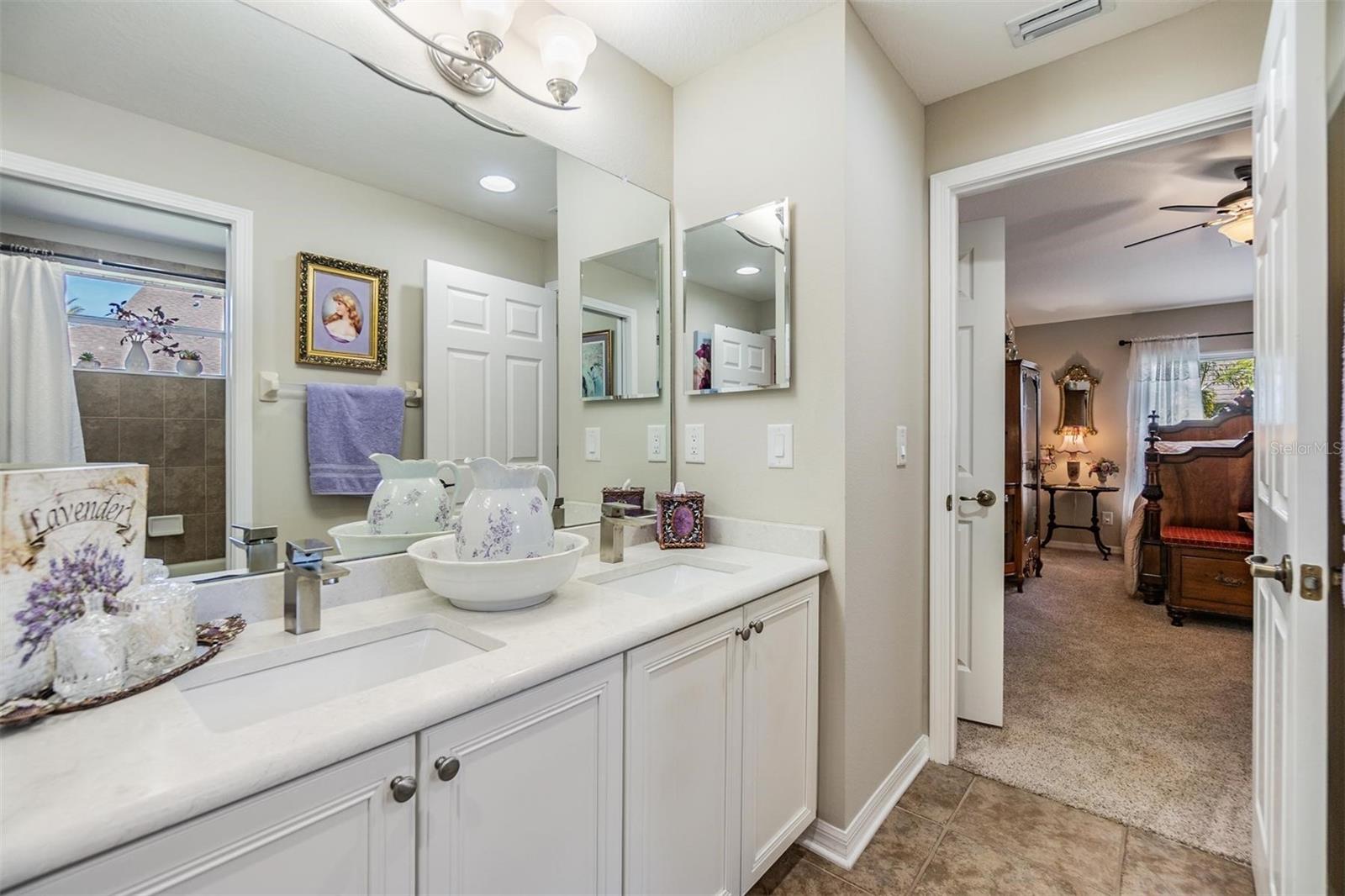 8721 CRYSTAL CREEK CT, LAND O LAKES, FL — photo 28