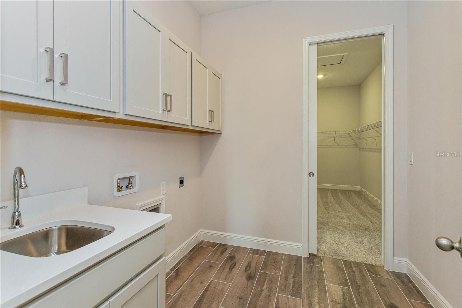 10242 MEDAWAR ST, ORLANDO, FL — photo 19