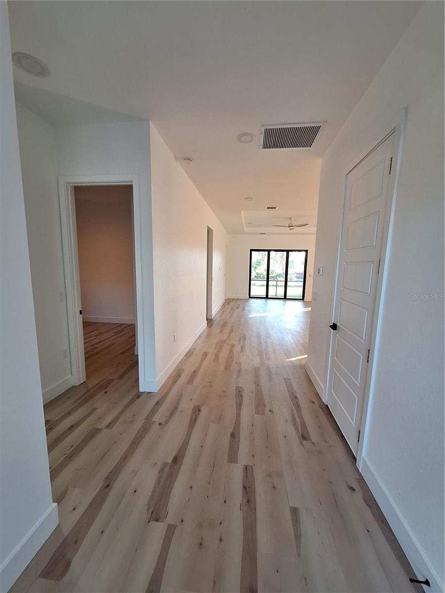 289 ALBATROSS RD, ROTONDA WEST, FL — photo 3