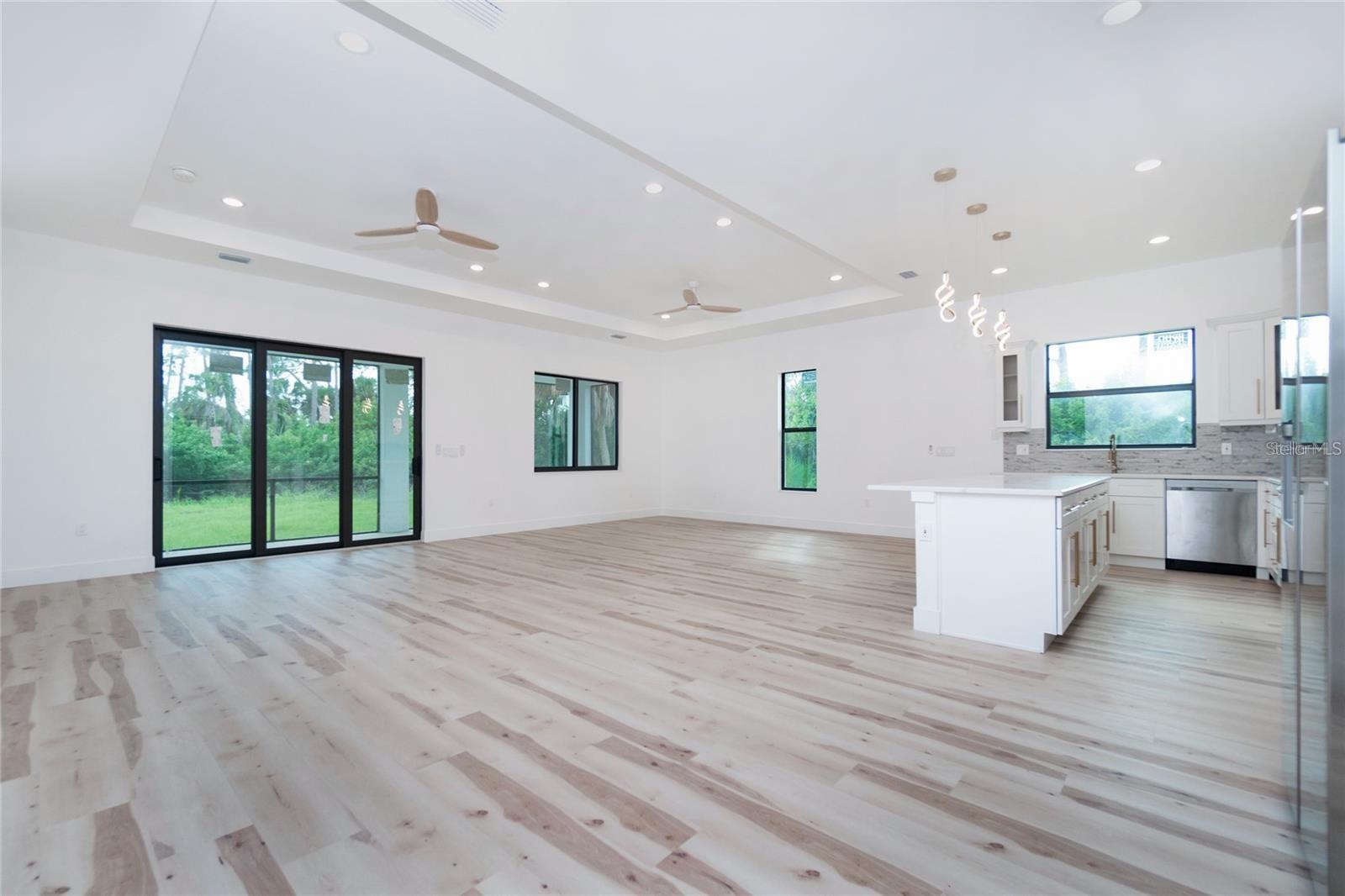 289 ALBATROSS RD, ROTONDA WEST, FL — photo 4