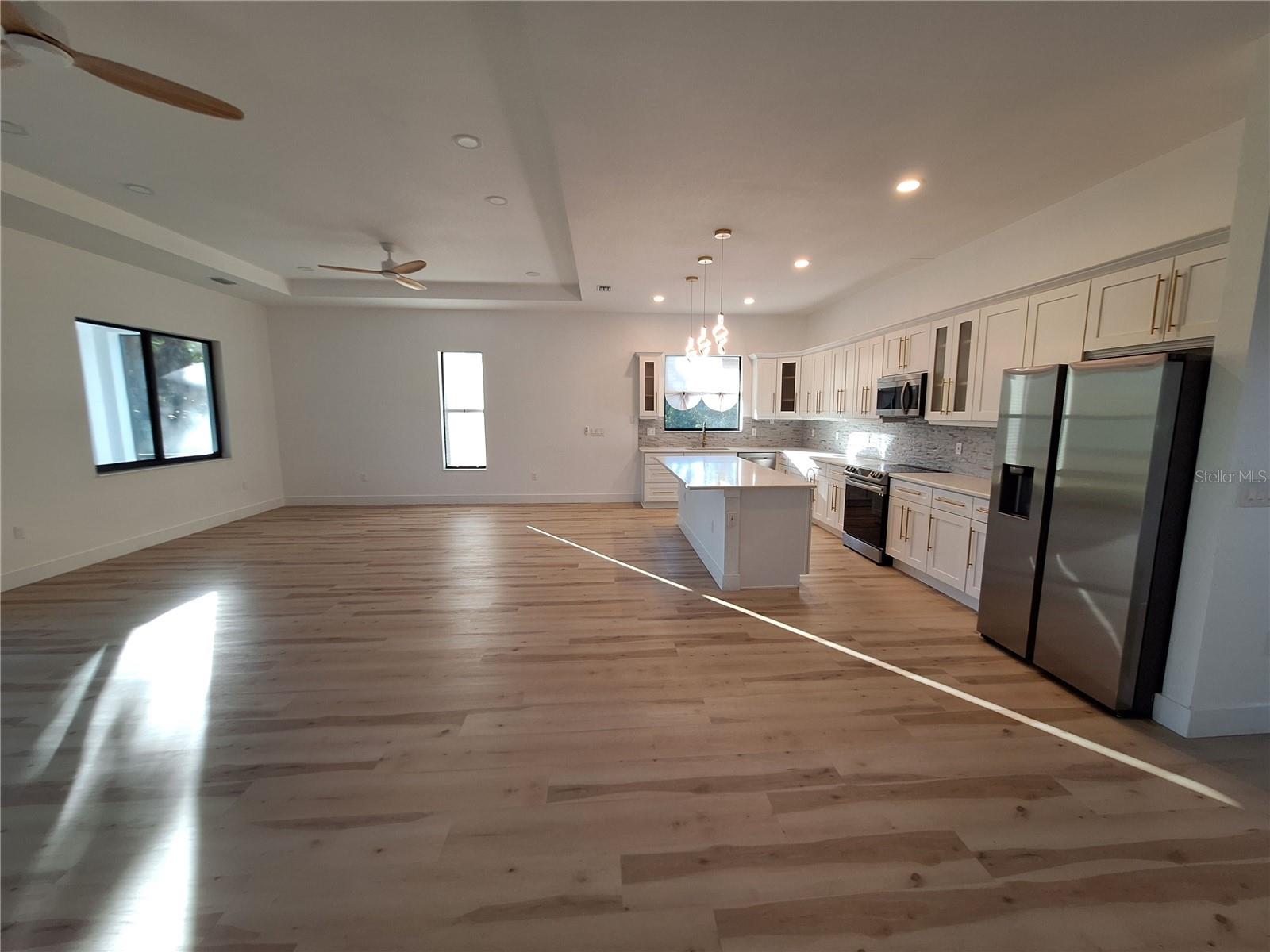 289 ALBATROSS RD, ROTONDA WEST, FL — photo 6