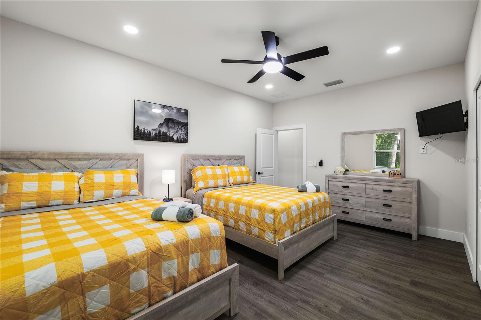 192-194 S LEMON AVE, BROOKSVILLE, FL — photo 12