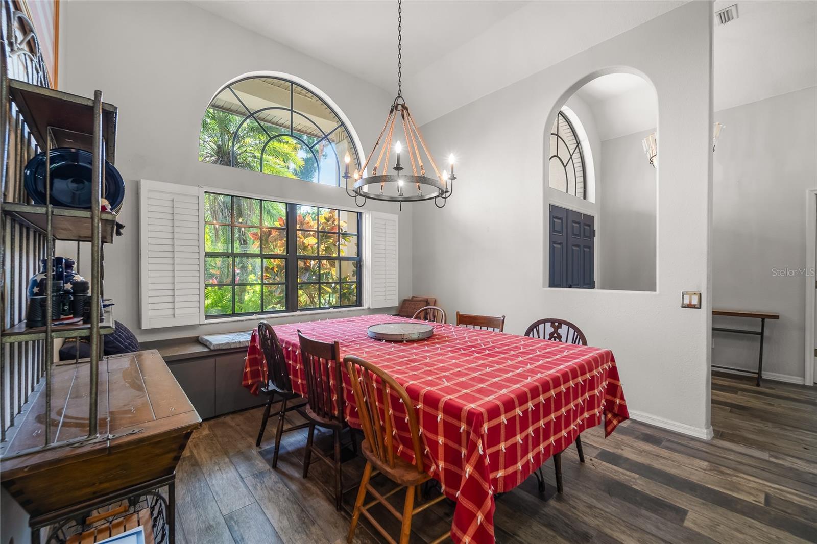 1012 KINGSBOROUGH GARDENS CT, LUTZ, FL — photo 12